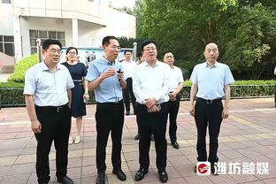 太阳报：希腊担心马奎尔袭警案会影响旅游业，不愿再继续追究